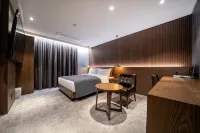 Anseong City Hotel - parkir