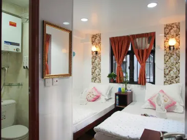 New London Hostel