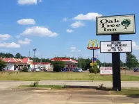 Oak Tree Inn Eupora