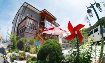 Geoje Blueberry Pension
