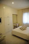 Via Capo Rooms