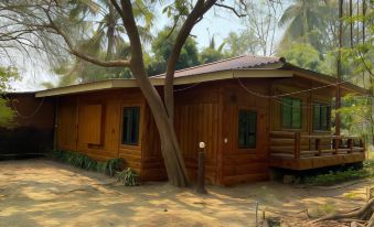 Saiyok River House