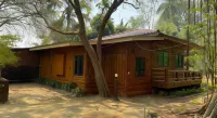 Saiyok River House Отели в г. Сай-Йок