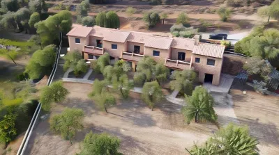 Hotel Rural la Marmita de Ahlam فنادق في Mairena