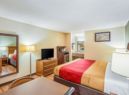 Econo Lodge Huntington - Barboursville University Area