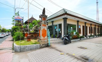 Hotel Mawar II