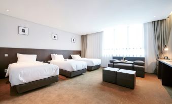 Hotel Mfelice - Housity