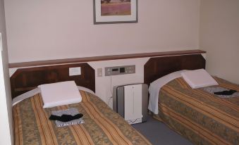 Terminal Art Inn