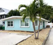 Island Gem B 2 Bedroom Villa by RedAwning