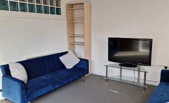 Remarkable 2-Bed Apartment in Central Liverpool