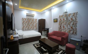 Domus Regency by ShriGo Hotels