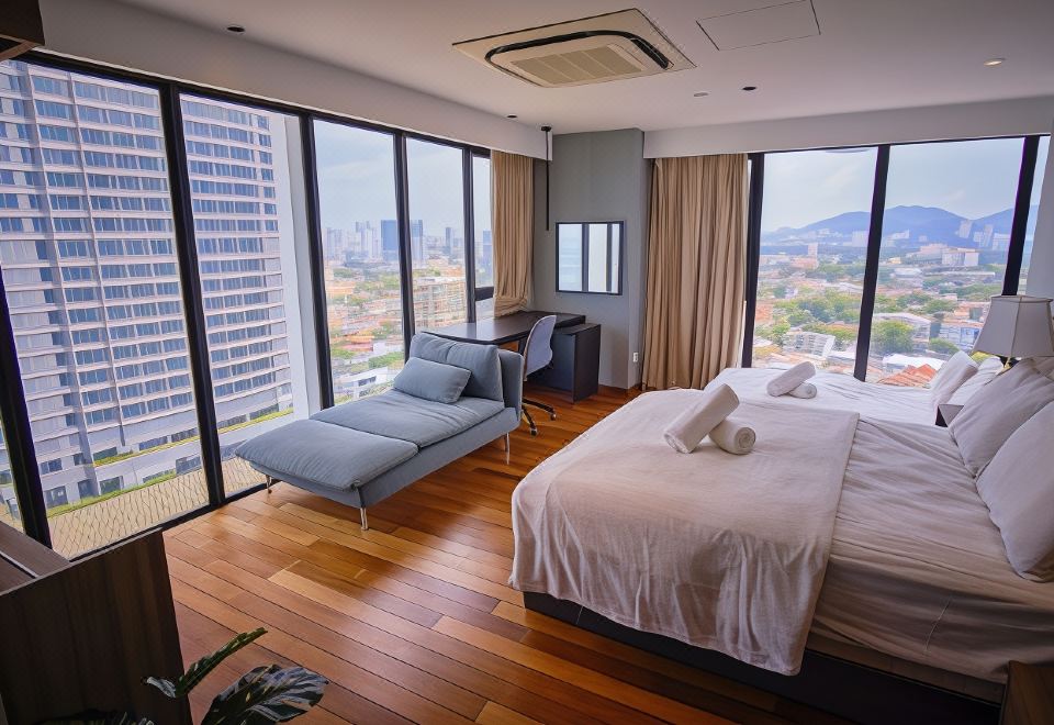 Family Suite Sunrise Gurney Penang - Housity