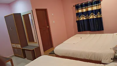 Aarthi Residency Hotels in Karaikkudi