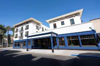 Hotel Atwater Hotels in Avalon