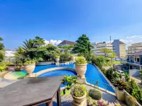 Bhuvana Resort & Apartment Ciawi Puncak - Pools