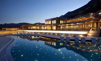 Cayo Exclusive Resort & Spa