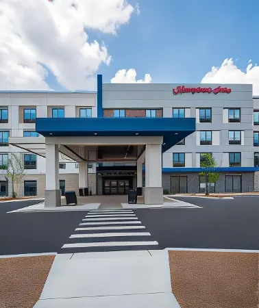 Hampton Inn by Hilton Detroit Southfield