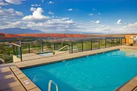 Inn on the Cliff - Pools