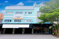 OYO Dory Inn Hotels near Toko Ikan Indo East Ocean