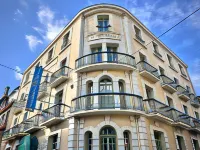 Hotel Balmoral Dinard Hotels in Дінар