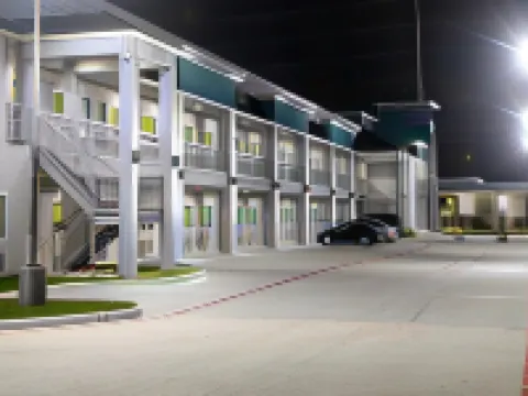 エクスプレス イン ローゼンバーグのホテル