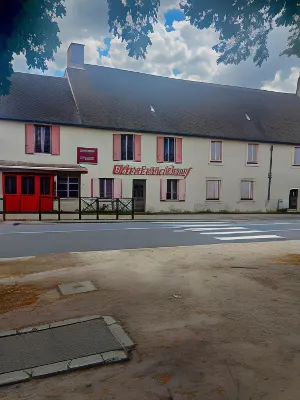 Hôtel du Cerf Hôtels à proximité de : Apremont-sur-Allier