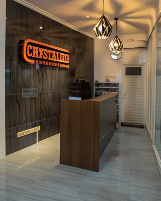 Crystal Inn Hotel dekat Klenteng Tjoe Tik Kiong