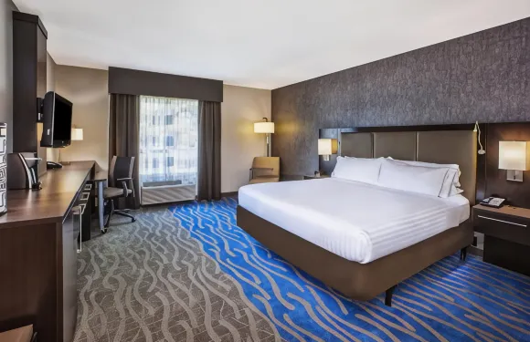 代頓南部I-675智選假日酒店