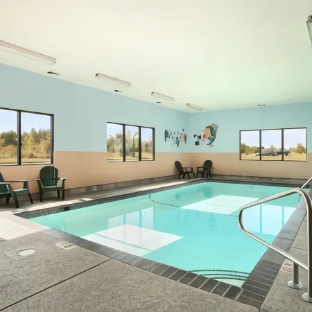 Howard Johnson by Wyndham Waterloo/Cedar Falls