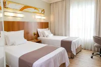 Bourbon Joinville Convention Hotel - parking