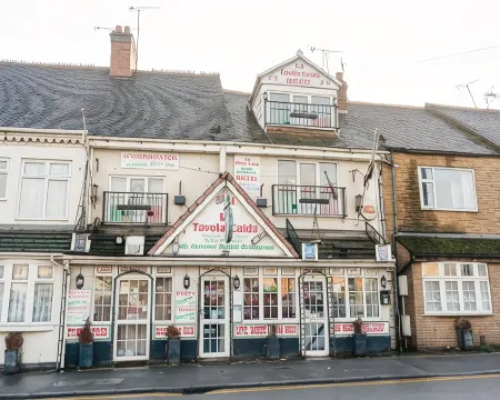 La Tavola Calda Hotel Hotels in Nuneaton
