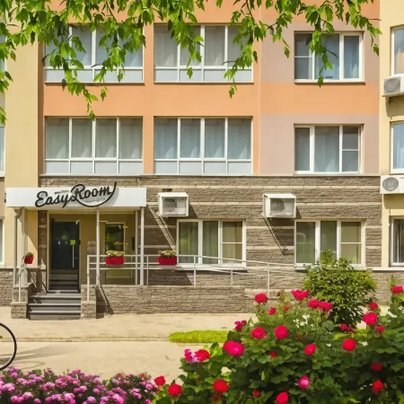 Easy Room (Изи Рум) Отели рядом с достопримечательностью «Нижегородский государственный технический университет им. Р.Е. Алексеева»