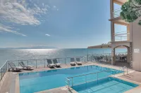 Melis Hotel Kuşadası - en bord de mer