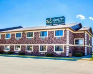 Quality Inn & Suites Hotels near Main Quad
