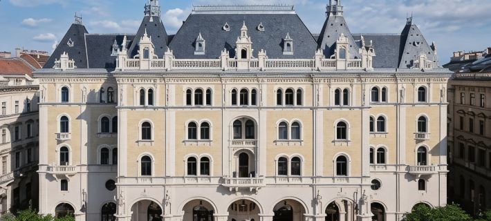 W Budapest Hotels in Budapest
