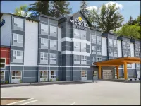 Microtel Inn & Suites by Wyndham Portage la Prairie Hotels in 
