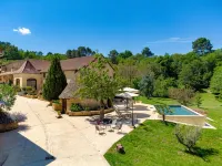 Aux Bories de Marquay, Chambres d'hôtes B&B Avec Piscine et Spa près de Sarlat