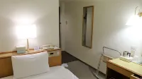 Iwakuni Plaza Hotel Hotels in Івакуні