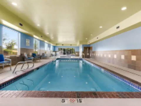 Holiday Inn Express & Suites SUMNER - PUYALLUP AREA by IHG Hotels in Sumner