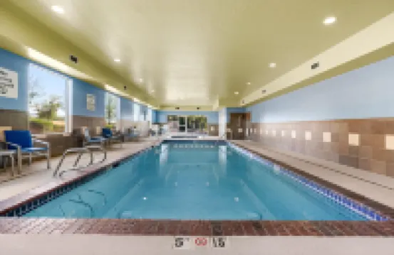 Holiday Inn Express & Suites SUMNER - PUYALLUP AREA by IHG