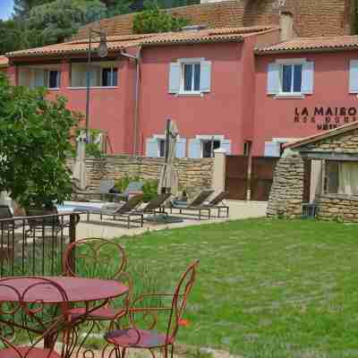 La Maison des Ocres Hotel Exterior
