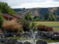 Longbourne Lodge Motel Mosgiel Hotels in Mosgiel