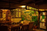 Sequoia Lodge Backpackers Hotels in Picton