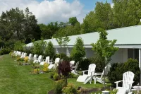 Yachtsman Lodge & Marina