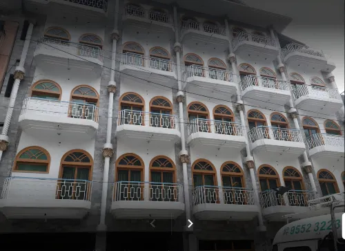 Hotel Imran Pearl