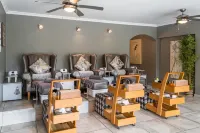 Silver Forest Boutique Hotel and Spa Các khách sạn ở Somerset West