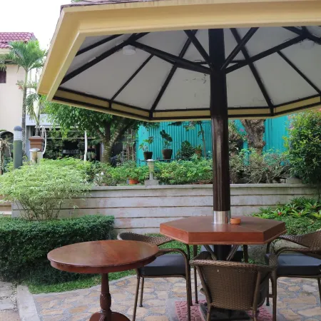 Ronamar Apartelle