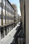 La Perla Granada Suites