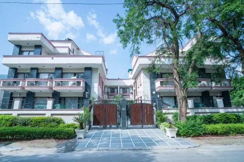 Enkay Residency V Block-Cyber City - 2-Star