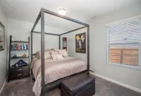 Pageland's Charming-Tranquil Country Setting Home/Sleeps 8/Fenced Yard Hotels in Chesterfield County